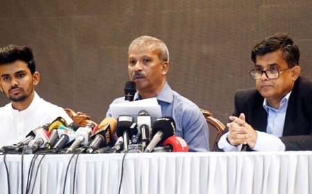 সাইবার সুরক্ষা আইনে করা মামলাগুলো স্বয়ংক্রিয়ভাবে বাতিল হবে: আইন উপদেষ্টা