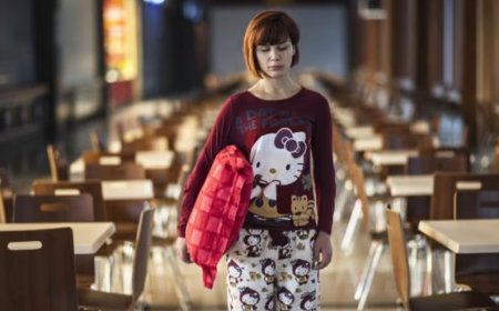 ঘুমের মধ্যে হাঁটা : অজানা পথে এক নিঃশব্দ যাত্রা