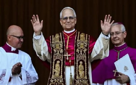 নতুন পোপ হলেন আমেরিকান রবার্ট প্রিভোস্ট