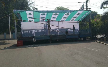 আওয়ামী লীগ নিষিদ্ধ করার দাবিতে প্রস্তুত হচ্ছে মঞ্চ