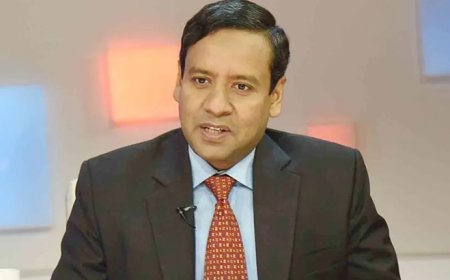 সেলুকাস! ইঁদুরের গর্তে বসে দেখে মহাকাশ!