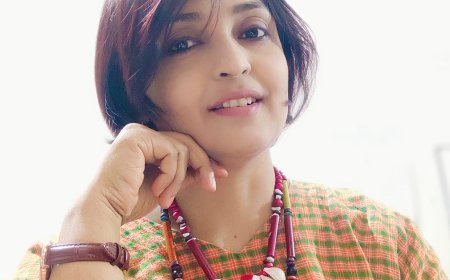 যেখানে মা নেই সেখানে পৃথিবীও নিঃসঙ্গ