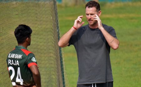 বাংলাদেশের নতুন পেস বোলিং কোচ টেইট