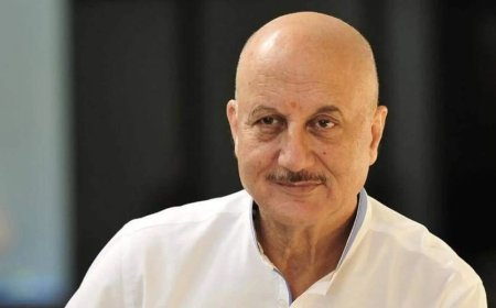 কান চলচ্চিত্র উৎসবে বলিউডের অনুপম খের