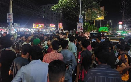 শাবি অধ্যাপককে মারধর, শিক্ষার্থীদের সড়ক অবরোধে তীব্র যানজট