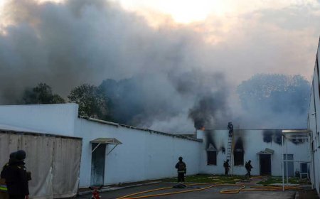 রাশিয়ার ‘যুদ্ধকালীন সর্ববৃহৎ ড্রোন হামলা’ কিইভে নারী নিহত, অন্তত ৩ জন আহত