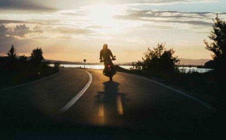 রাতে মোটরসাইকেল রাইডের টিপস 