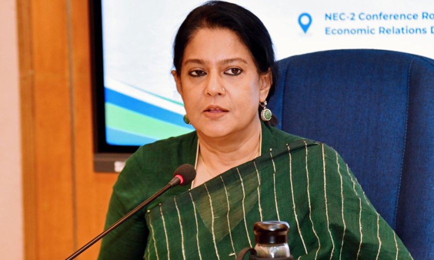 প্রকৃতি ধ্বংস করাকে উন্নয়ন মনে করলে ভুল পথে চলছি। এ ভুল পথ থেকে আমাদের বেরিয়ে আসতে হবে : রিজওয়ানা