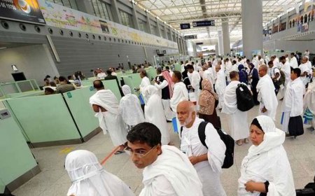 হজ শেষে দেশে ফিরেছেন ৪২৯৫০ হাজি