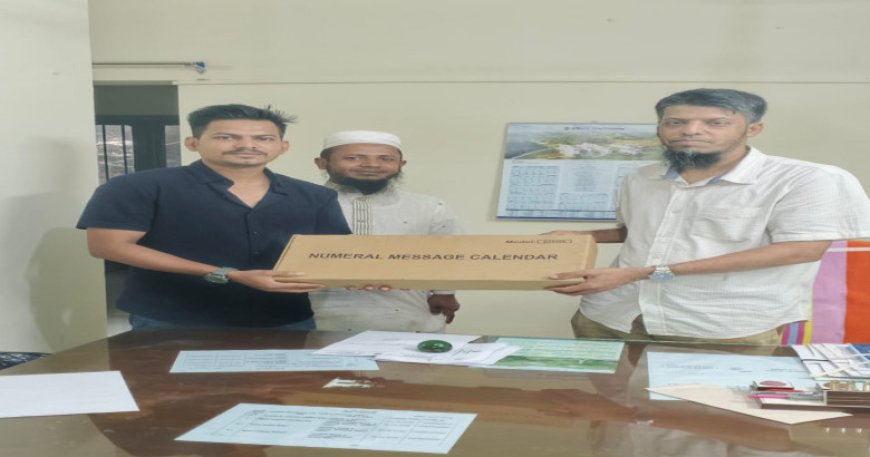চবি ছাত্রদল নেতা শাফায়াত হোসেনের উদ্যোগে মসজিদে ঘড়ি উপহার