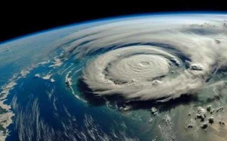 শক্তিশালী ঝড় ‘কাজিকি’