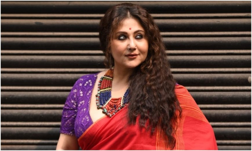 ‘মাই নেম ইজ স্বস্তিকা মুখার্জি অ্যান্ড আই অ্যাম নট বুড়িমা’