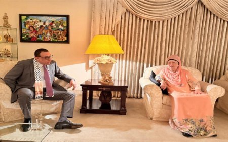 খালেদা জিয়ার সঙ্গে ফিলিস্তিনি রাষ্ট্রদূতের সাক্ষাৎ