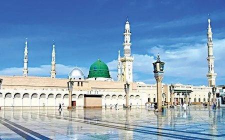 মসজিদে নববীতে ভিজিট ভিসাধারীরা পাবেন কোরআন শেখার সুযোগ