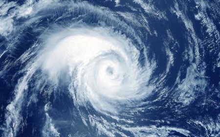 ঘূর্ণিঝড়ের সম্ভাবনা 